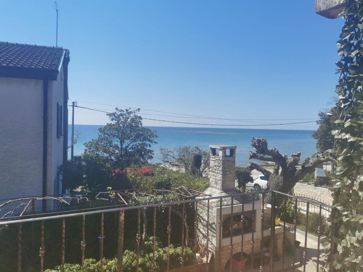 Romantic Apartment For Two On The Sea Zambratija  Eksteriør billede