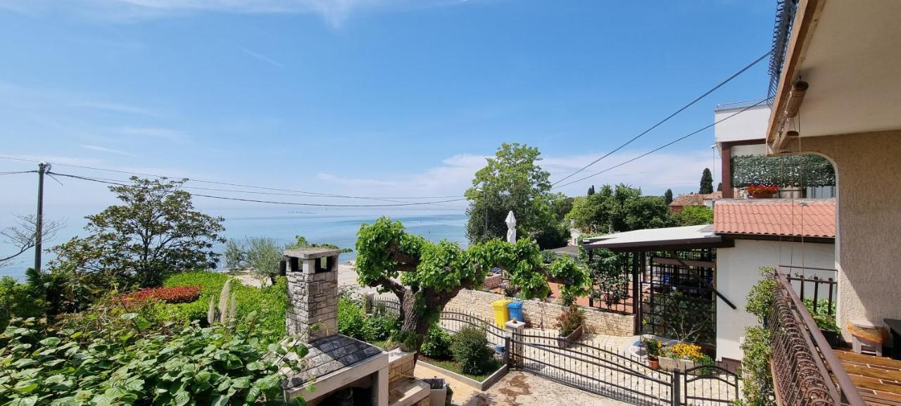 Romantic Apartment For Two On The Sea Zambratija  Eksteriør billede