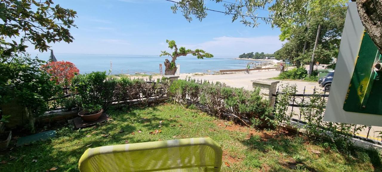 Romantic Apartment For Two On The Sea Zambratija  Eksteriør billede